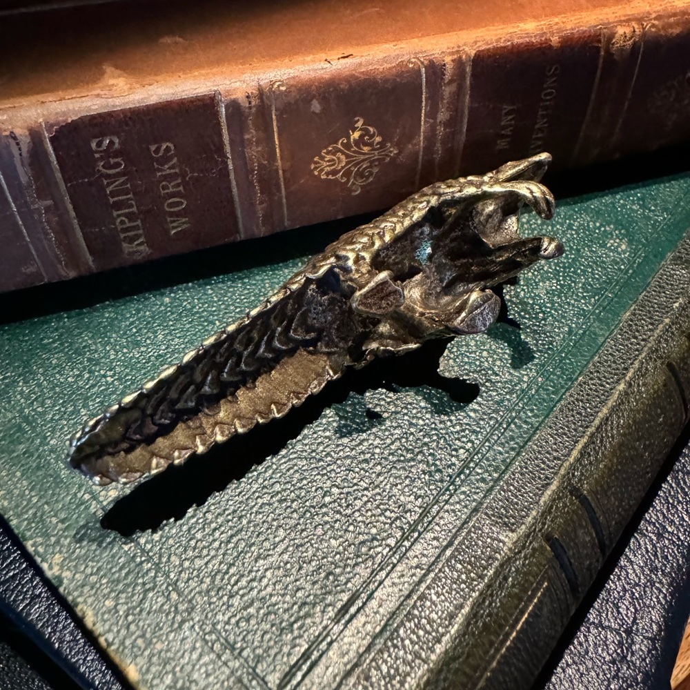 Solid Brass Pangolin Vintage-style Sculpture Desk Decor - Picture 7 of 13